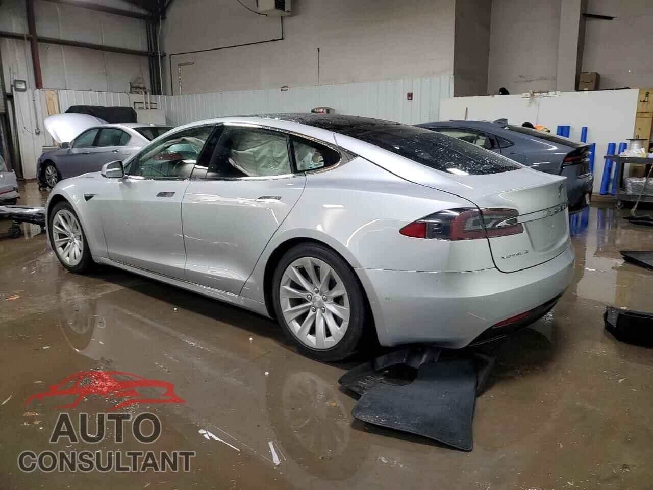 TESLA MODEL S 2017 - 5YJSA1E20HF218247