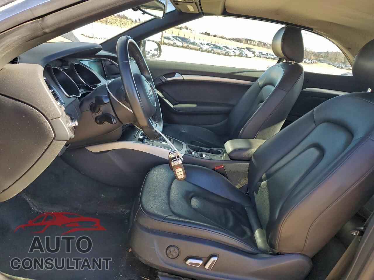 AUDI A5 2014 - WAUCFAFH0EN013076