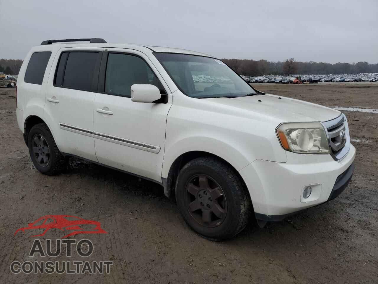 HONDA PILOT 2011 - 5FNYF4H90BB037663
