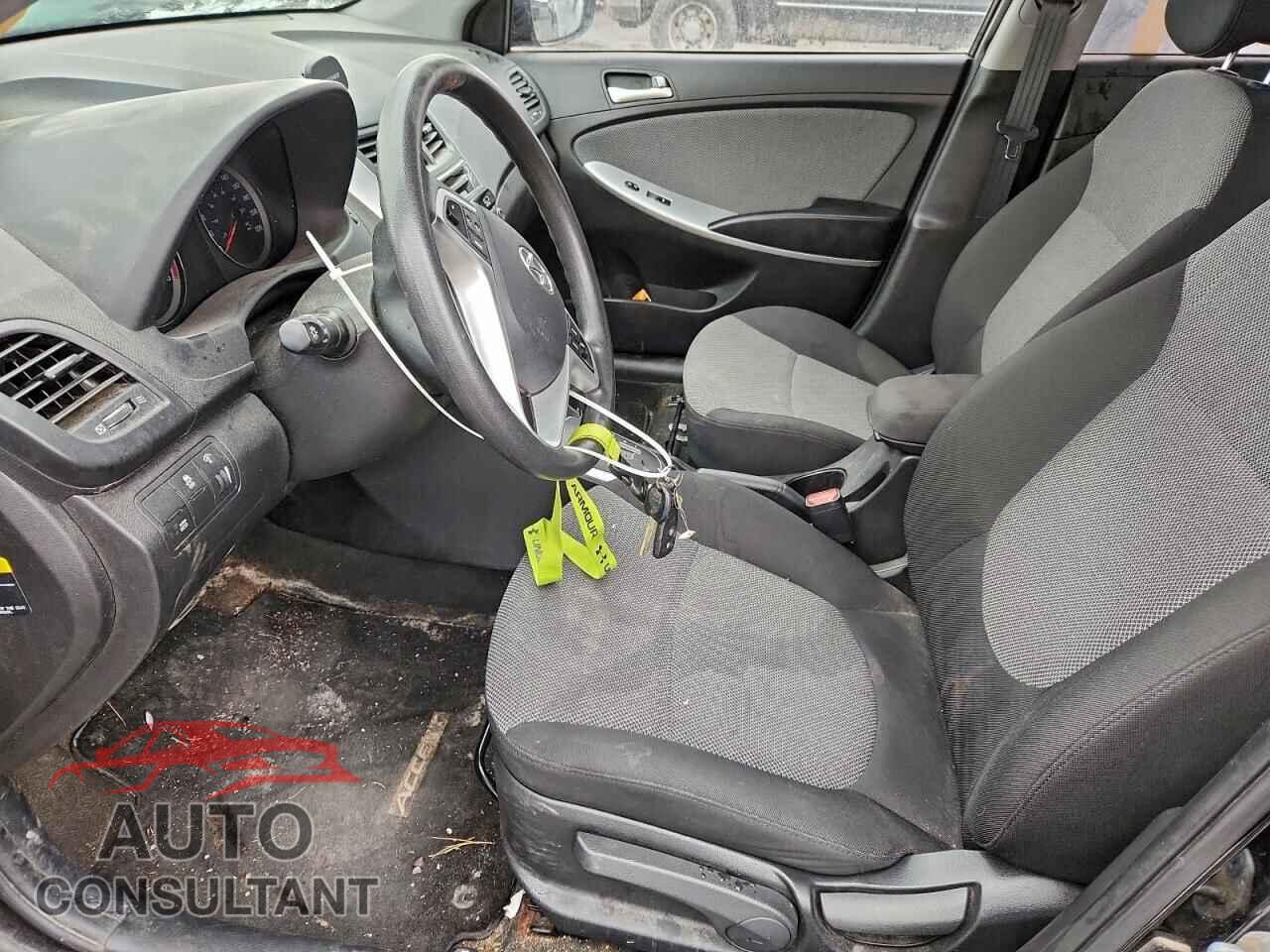 HYUNDAI ACCENT 2013 - KMHCT5AE4DU101628