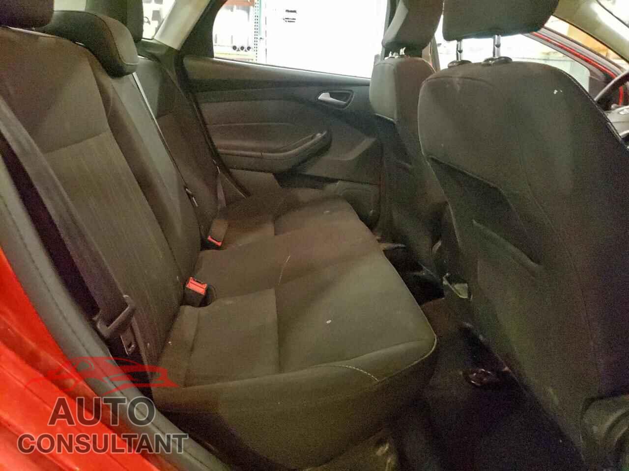 FORD FOCUS 2017 - 1FADP3FEXHL277319