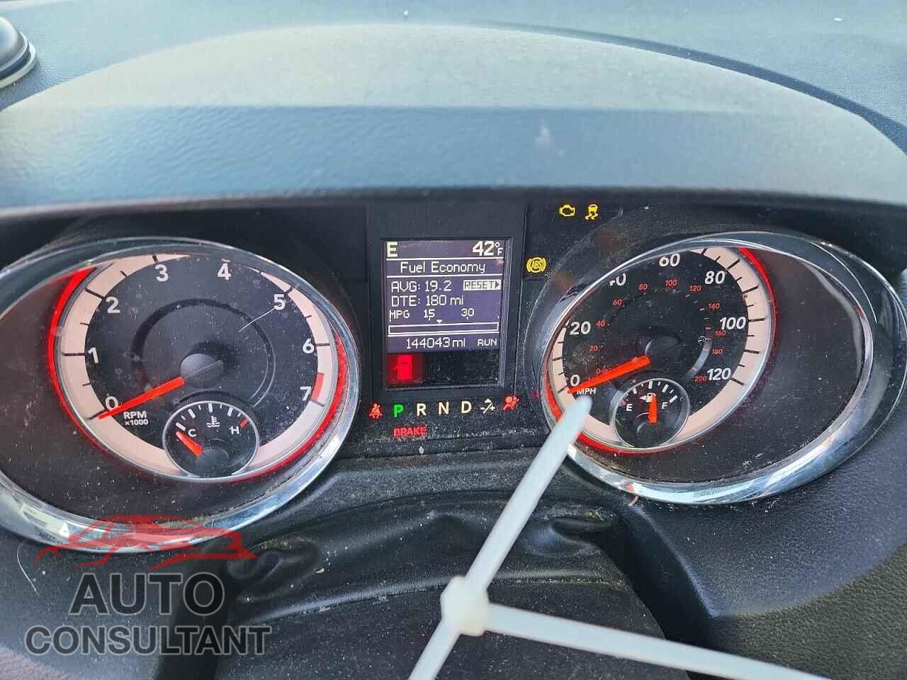 DODGE CARAVAN 2019 - 2C4RDGEG3KR682066