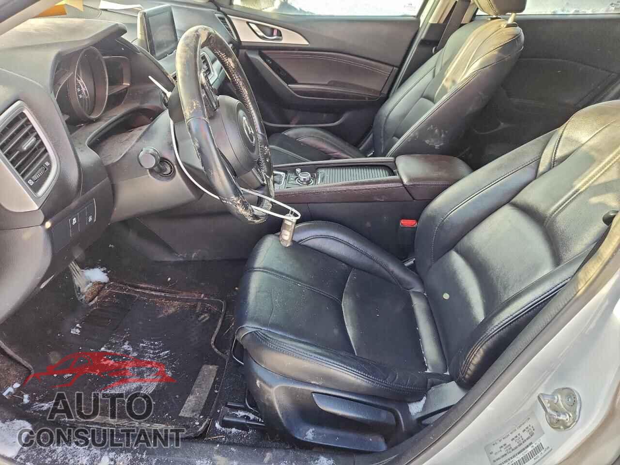 MAZDA 3 2018 - JM1BN1L79J1182995