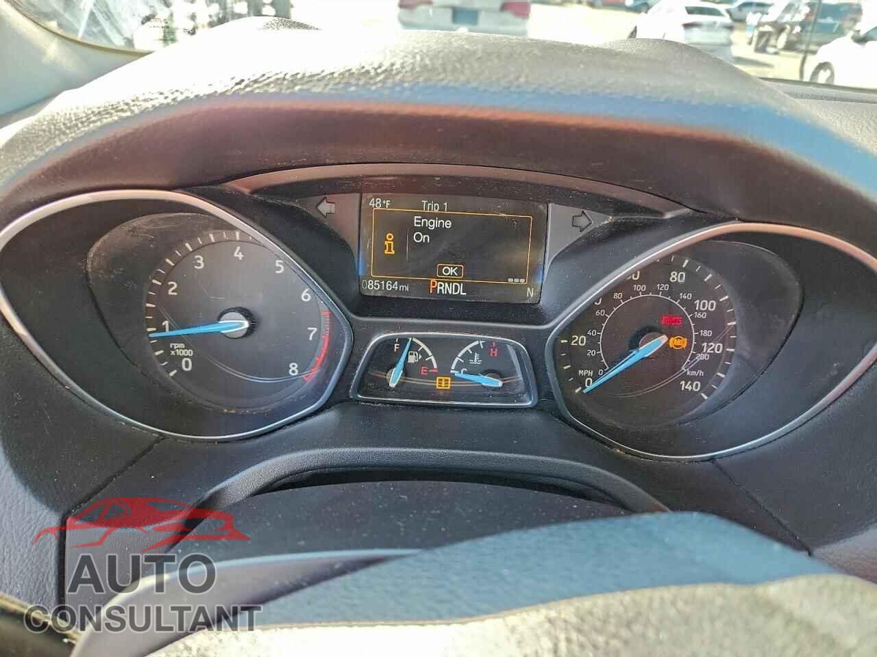 FORD FOCUS 2017 - 1FADP3F28HL337216