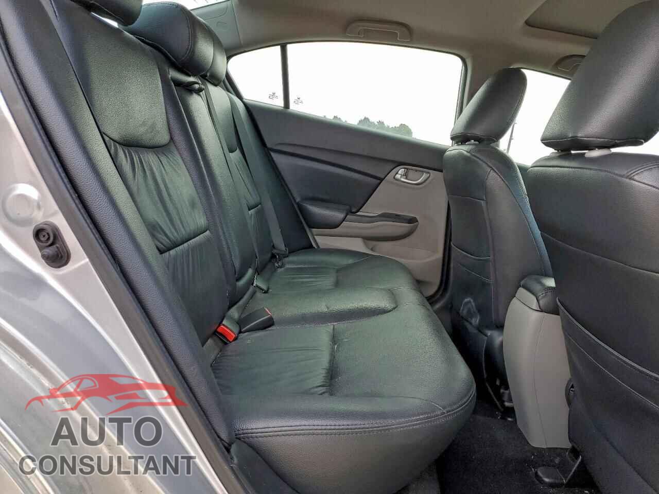 HONDA CIVIC 2014 - 19XFB2F82EE083006