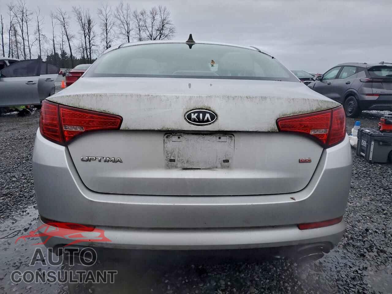 KIA OPTIMA 2011 - KNAGM4A71B5167640