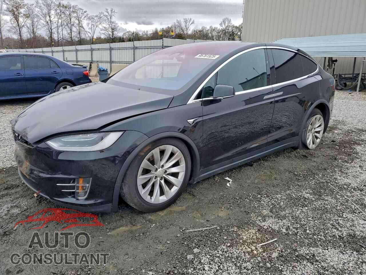 TESLA MODEL X 2017 - 5YJXCDE20HF056783