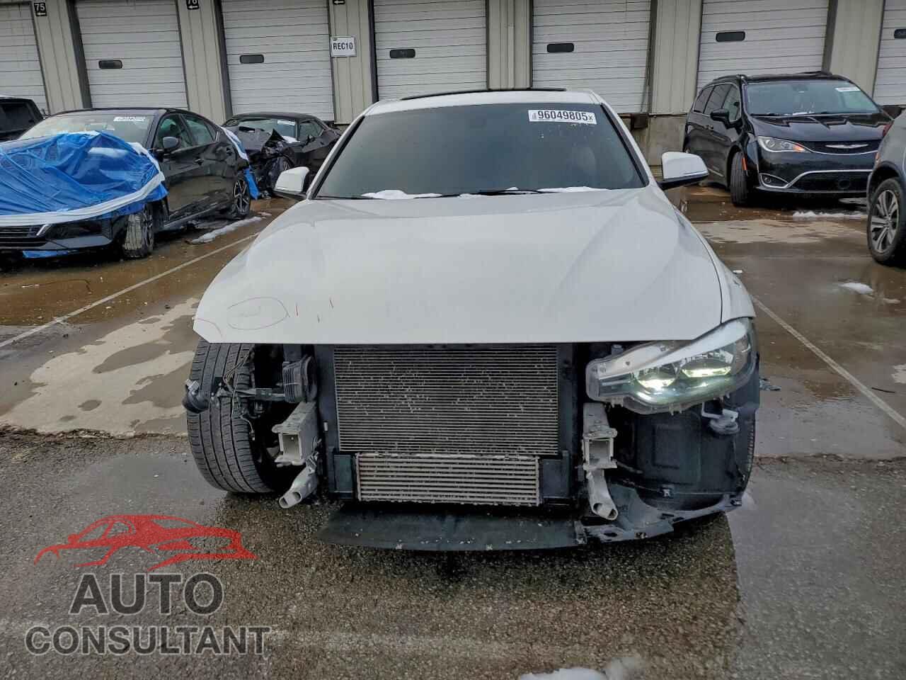 BMW 3 SERIES 2017 - WBA8A9C57HK620448