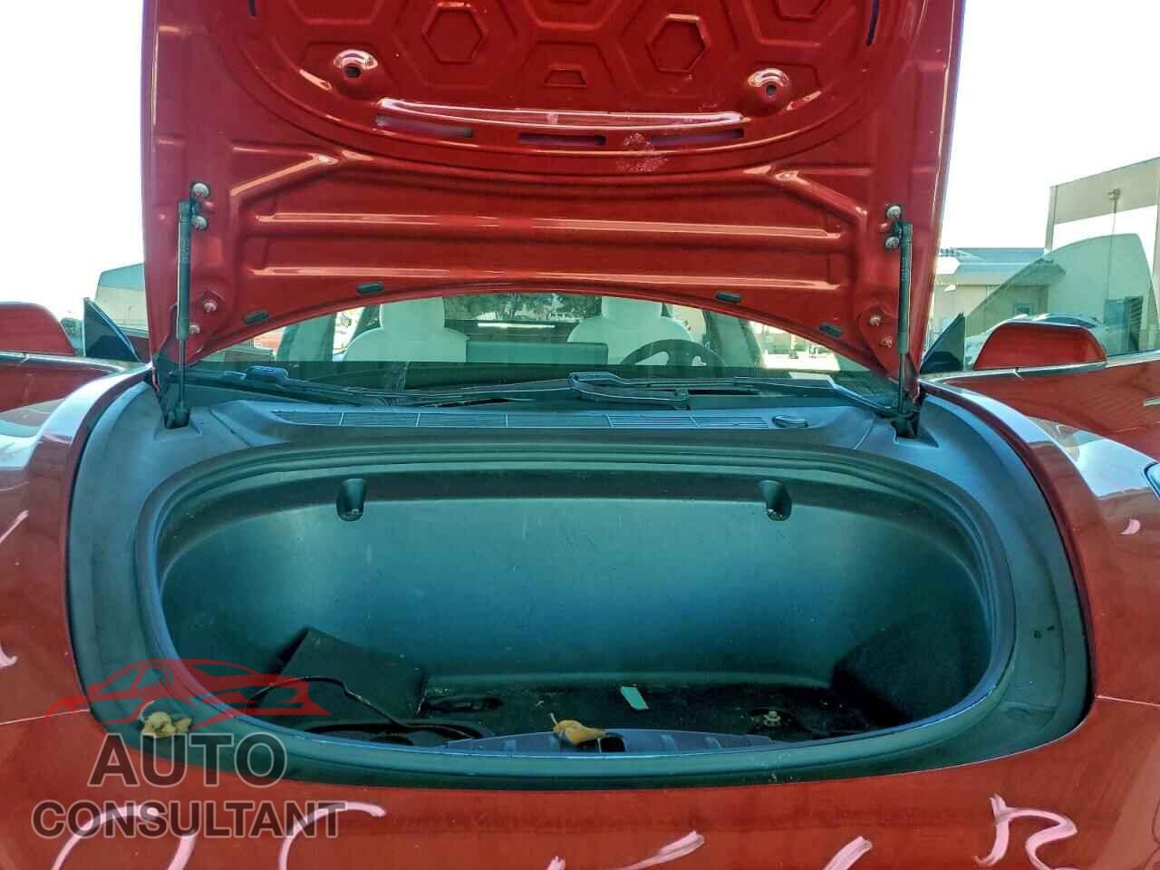 TESLA MODEL 3 2020 - 5YJ3E1EC5LF641786