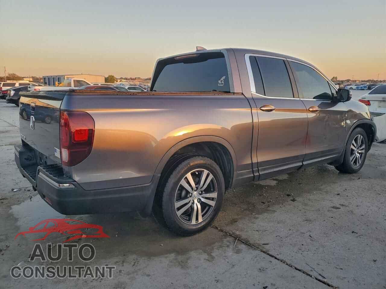 HONDA RIDGELINE 2017 - 5FPYK2F46HB007476