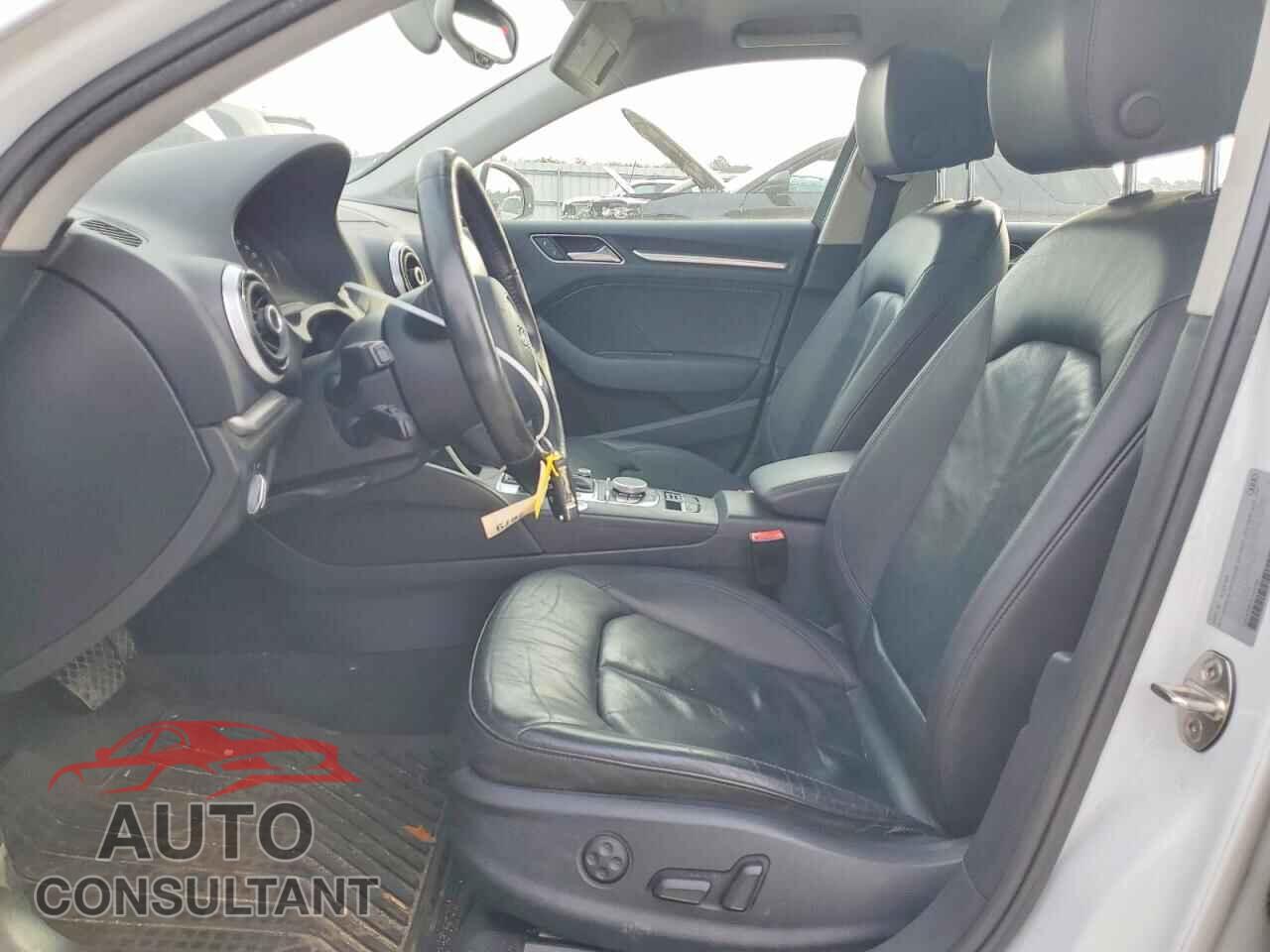 AUDI A3 2015 - WAUKFGFF0F1044799
