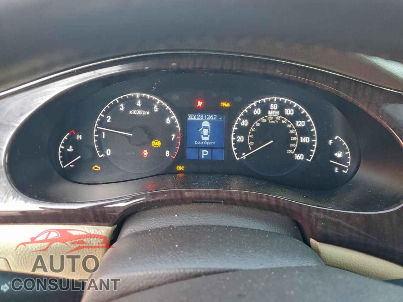 HYUNDAI GENESIS 2009 - KMHGC46E79U054848