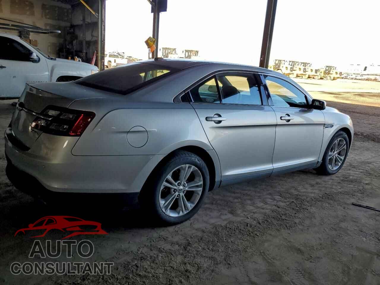FORD TAURUS 2014 - 1FAHP2E8XEG137976