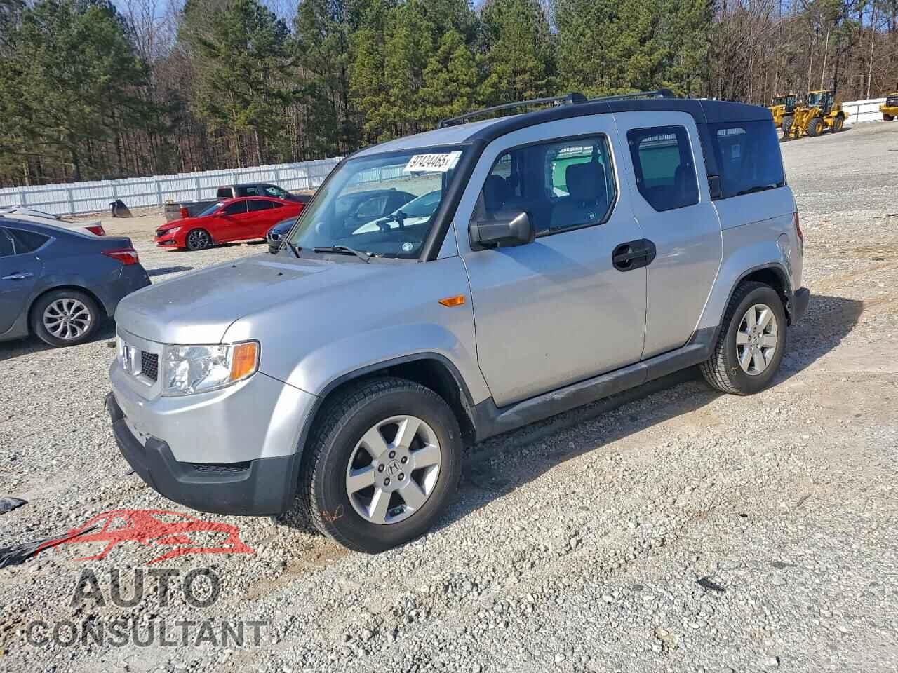 HONDA ELEMENT 2011 - 5J6YH1H78BL000598