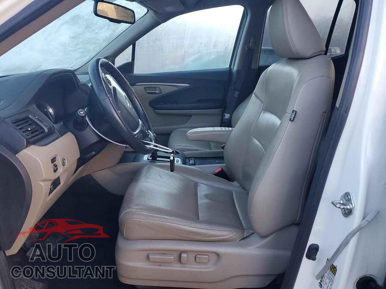 HONDA RIDGELINE 2018 - 5FPYK3F69JB007789
