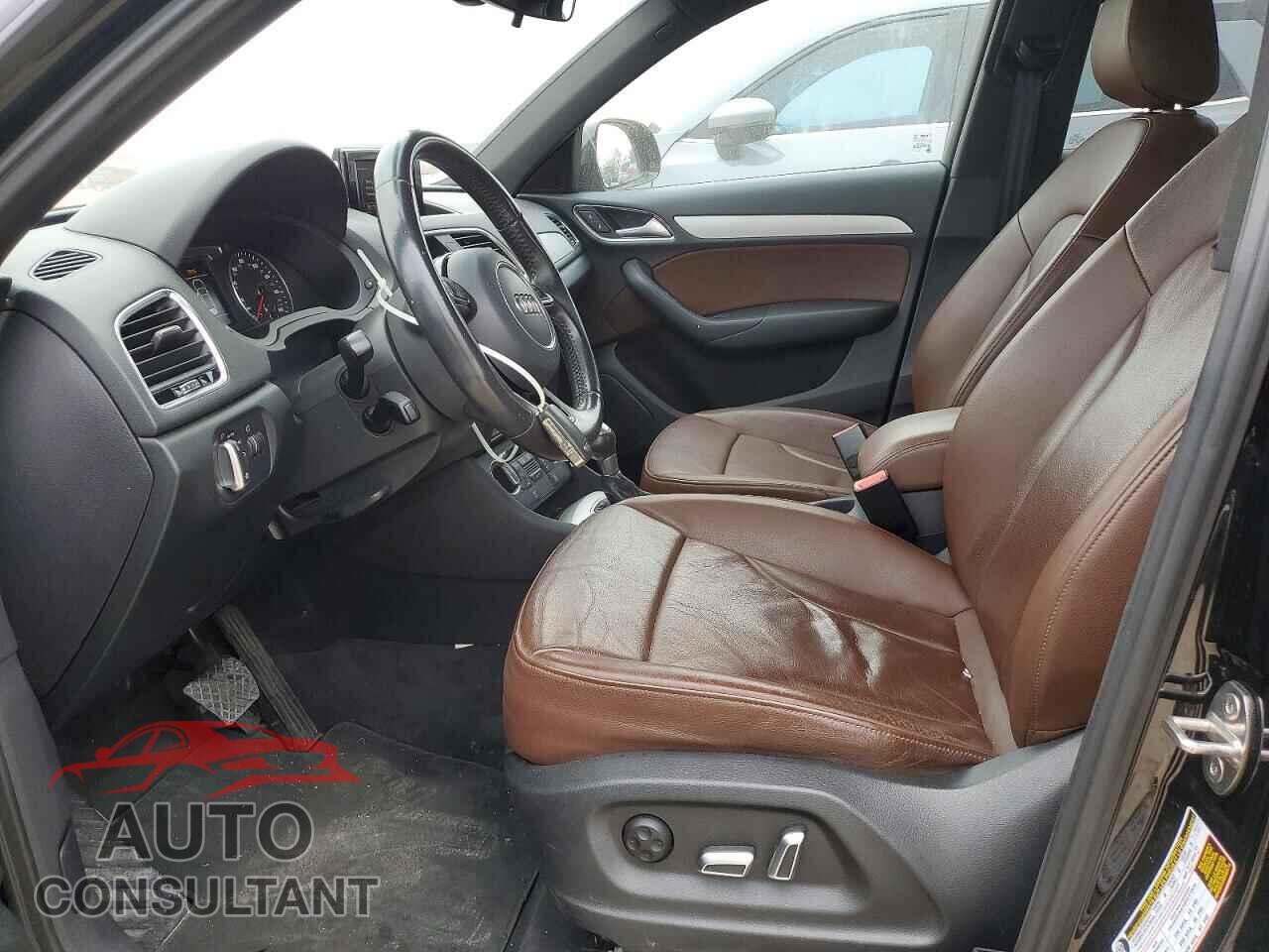 AUDI Q3 2017 - WA1BCCFS1HR007728