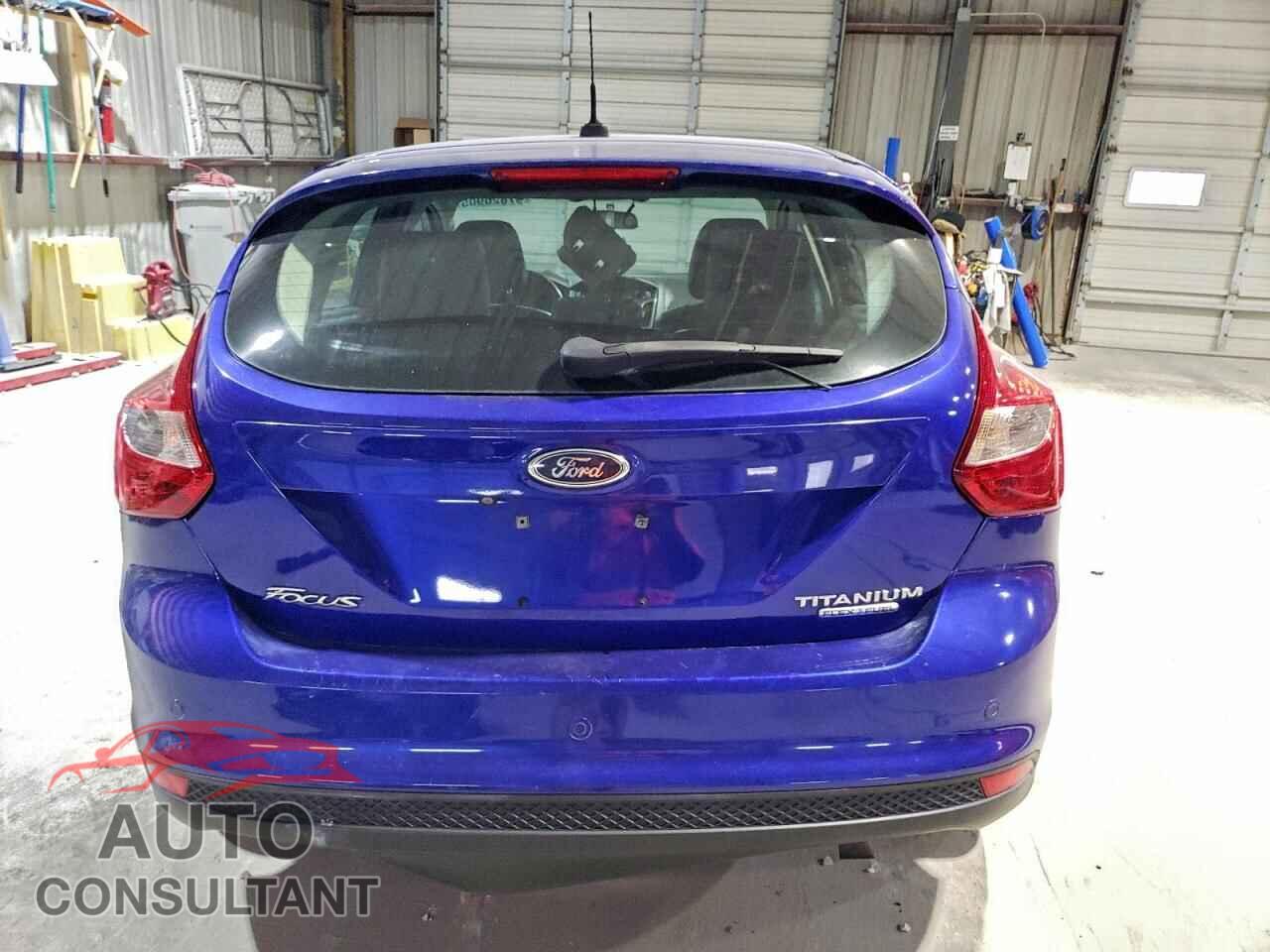 FORD FOCUS 2014 - 1FADP3N2XEL254237
