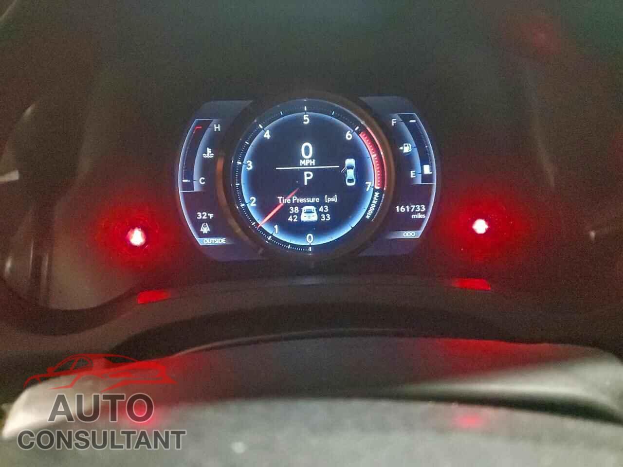 LEXUS IS 2016 - JTHBA1D23G5032878