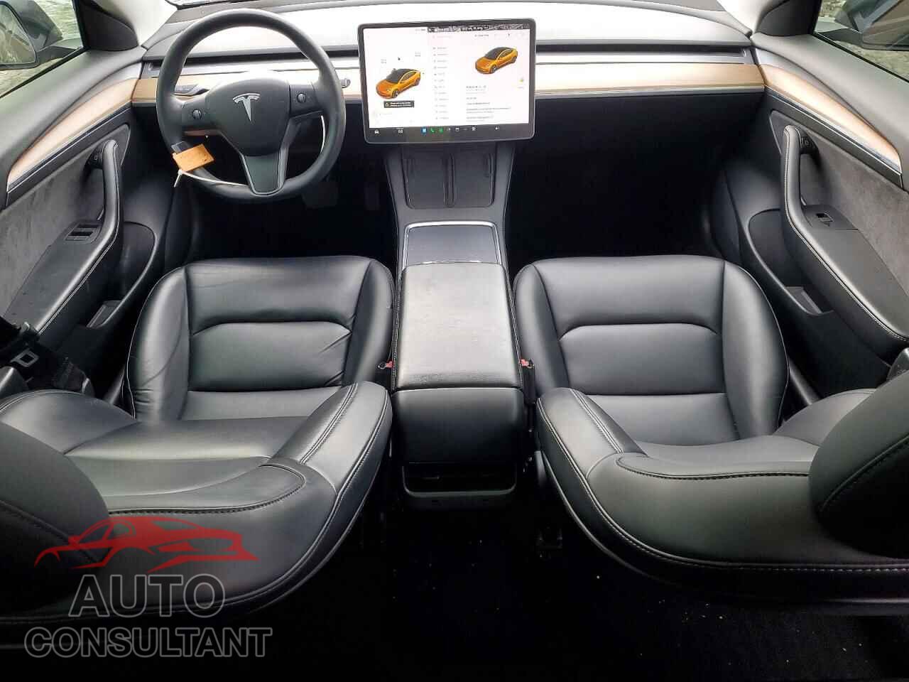 TESLA MODEL 3 2021 - 5YJ3E1EB5MF089196