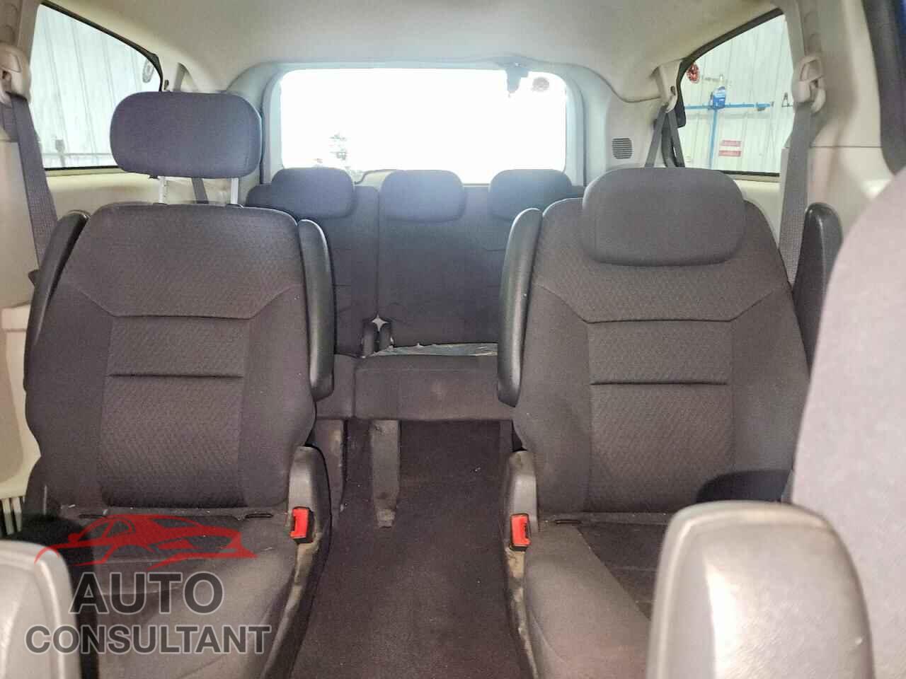 DODGE CARAVAN 2010 - 2D4RN5D19AR372021