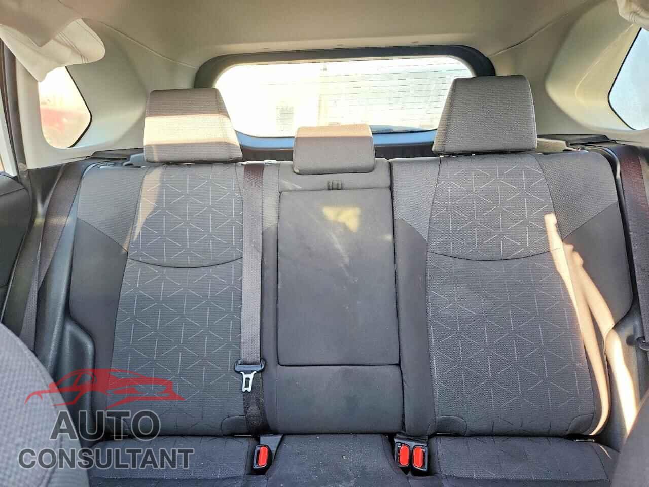 TOYOTA RAV4 2019 - JTMP1RFV4KD521477