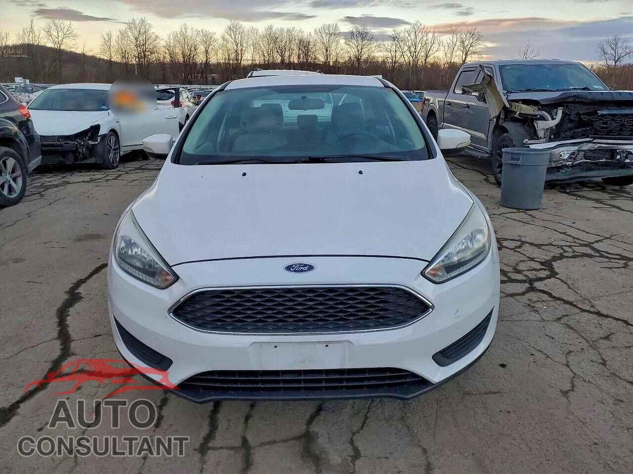 FORD FOCUS 2016 - 1FADP3F26GL277726