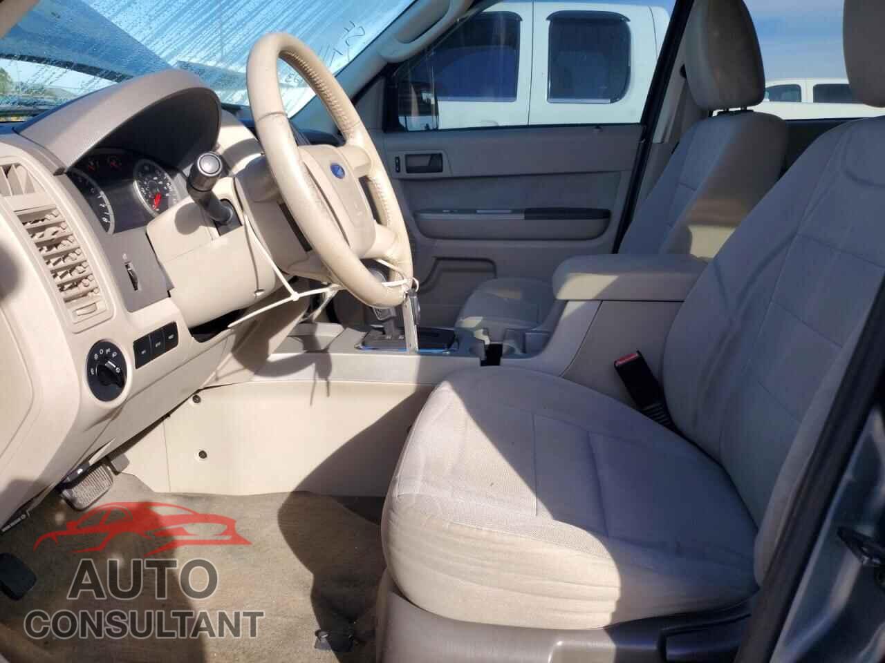 FORD ESCAPE 2010 - 1FMCU0DG9AKB65541