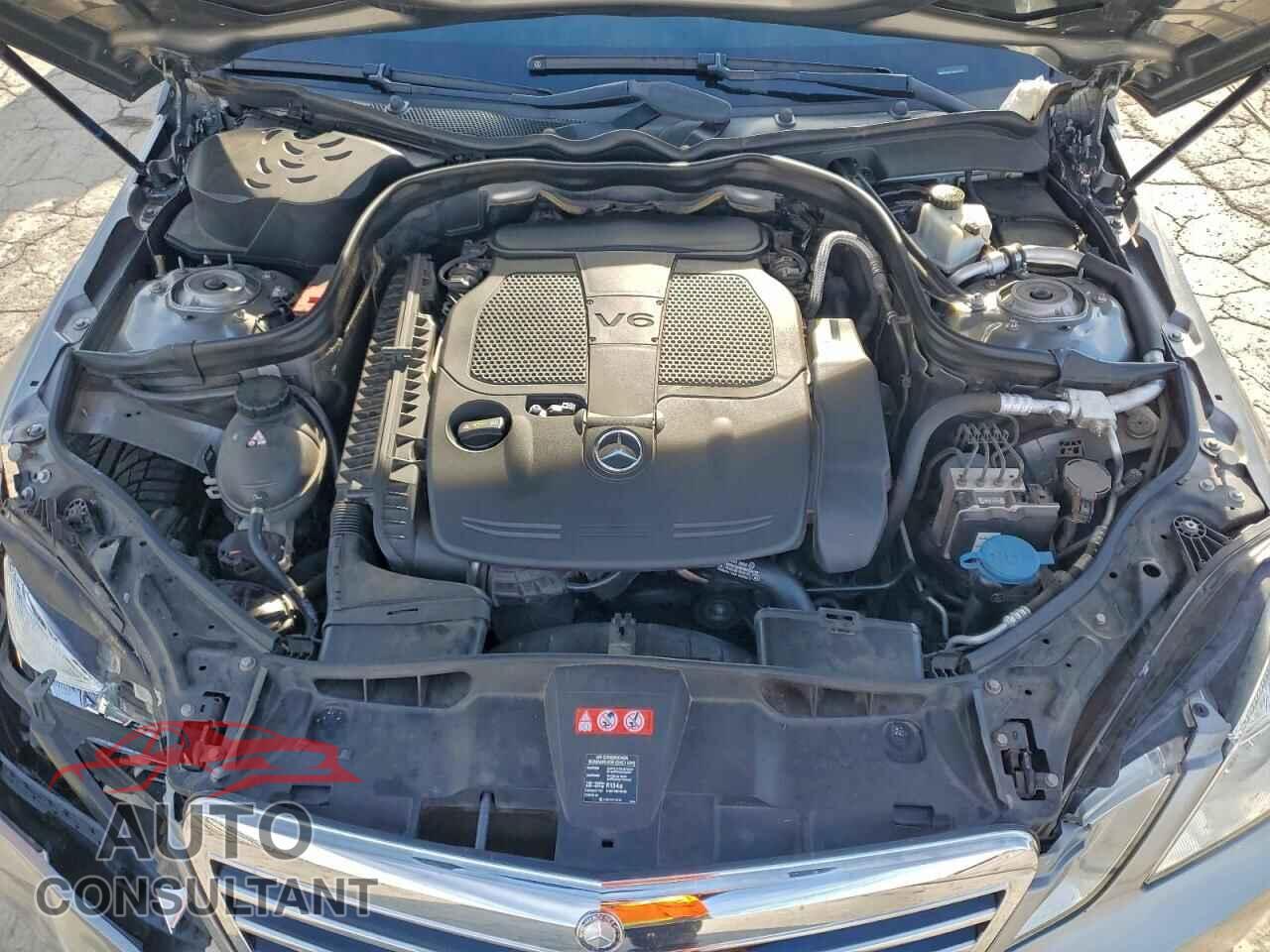 MERCEDES-BENZ E-CLASS 2012 - WDDHF8JB1CA618030
