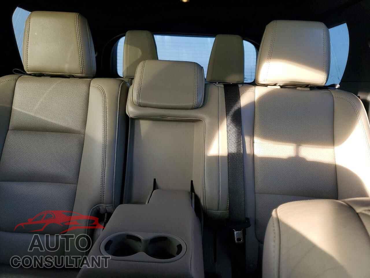FORD EXPLORER 2013 - 1FM5K8F88DGA48978