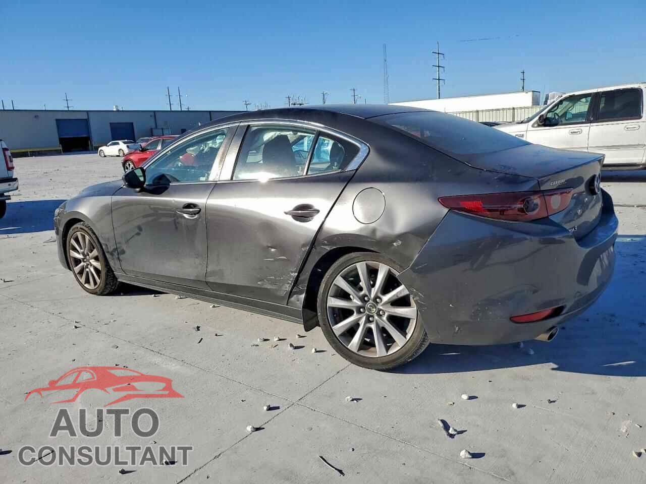MAZDA 3 2021 - JM1BPACL9M1335810