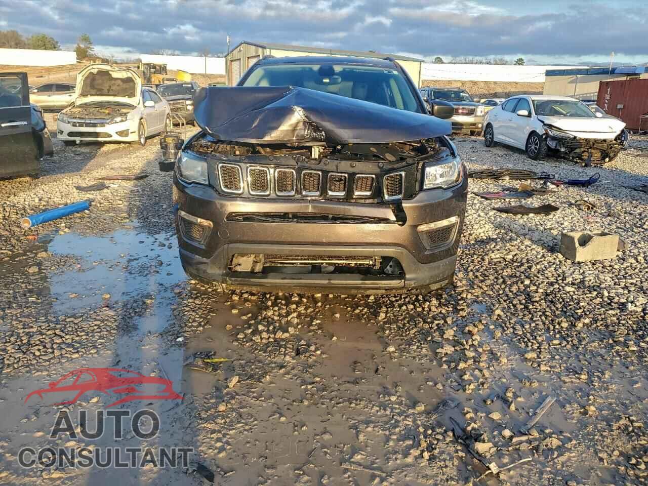 JEEP COMPASS 2018 - 3C4NJCAB0JT122947