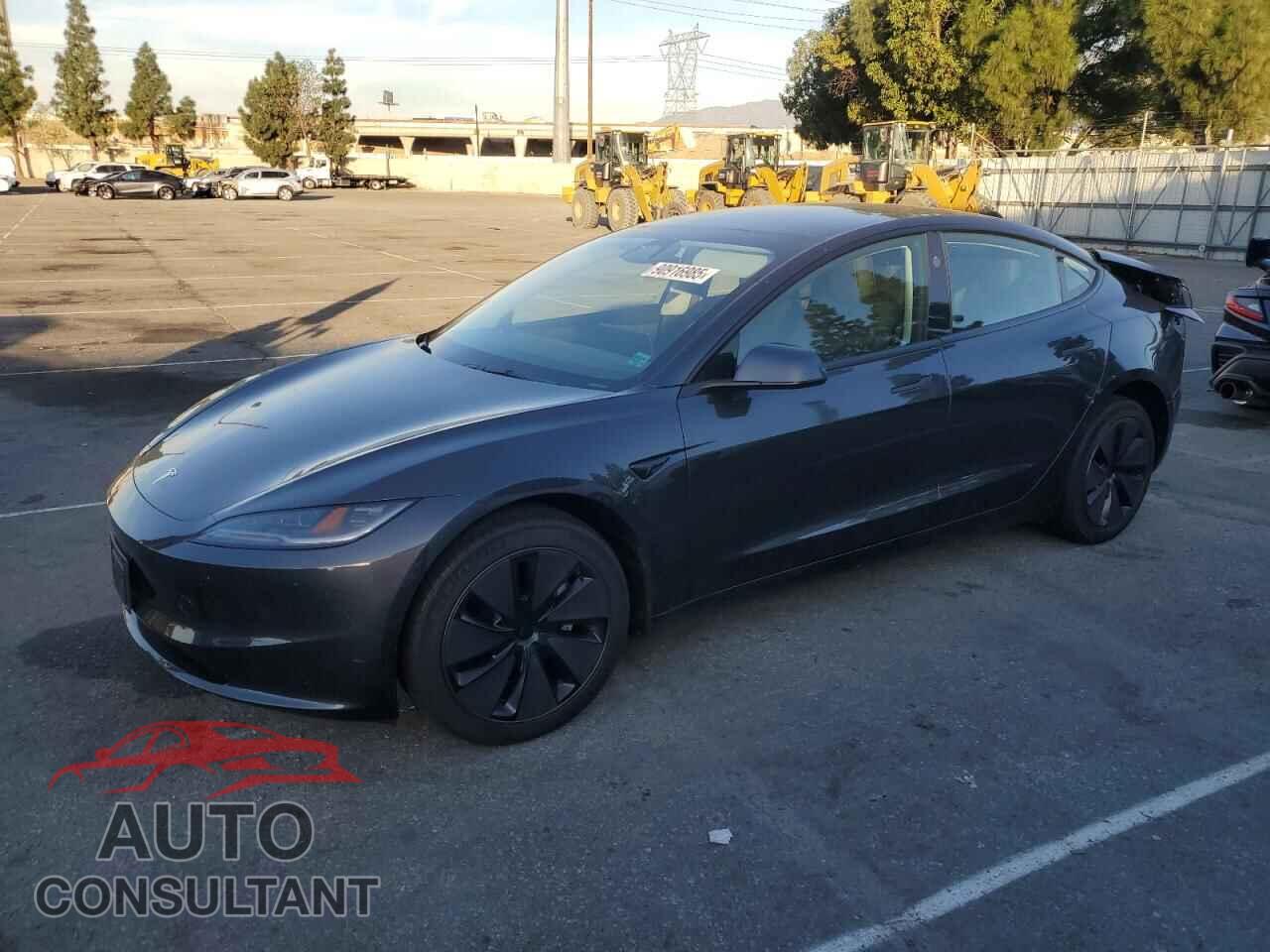 TESLA MODEL 3 2025 - 5YJ3E1EA2SF975111