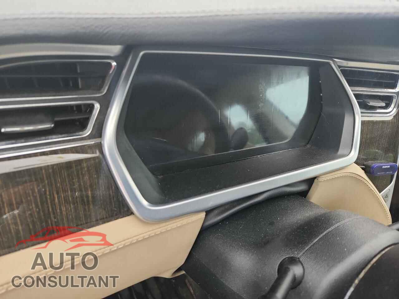 TESLA MODEL S 2013 - 5YJSA1CPXDFP05156