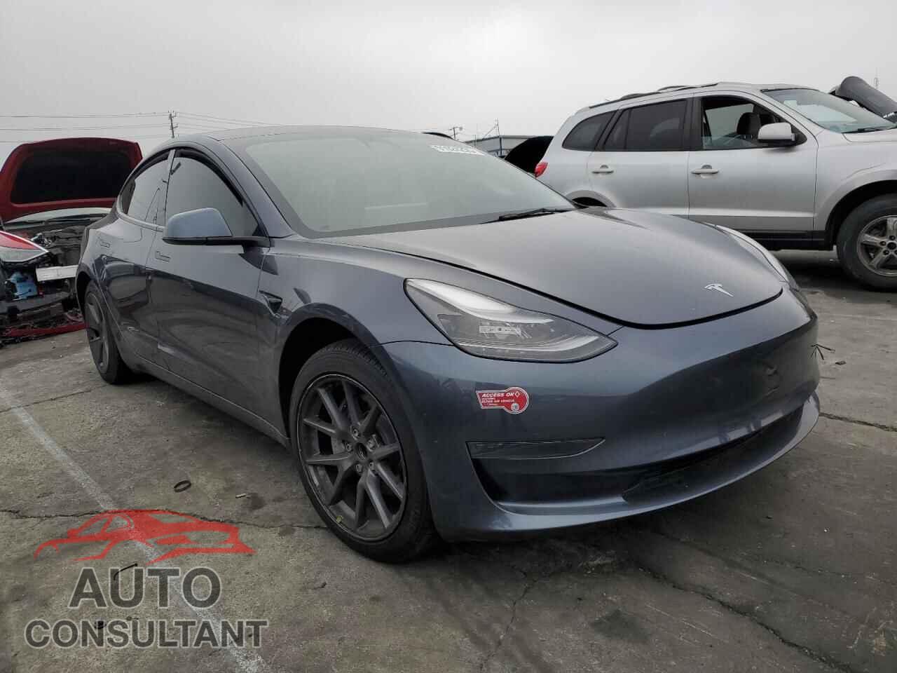TESLA MODEL 3 2023 - 5YJ3E1EA4PF499421