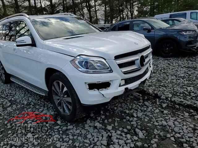 MERCEDES-BENZ GL-CLASS 2015 - 4JGDF2EE1FA486459