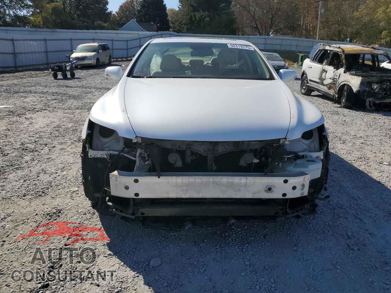 LEXUS LS460 2011 - JTHBL5EF1B5105984