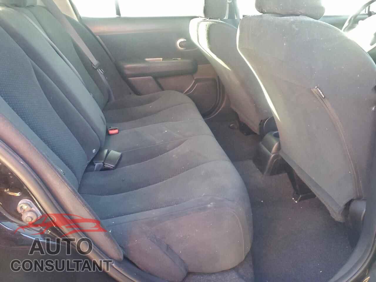 NISSAN VERSA 2011 - 3N1BC2CP4BL423056