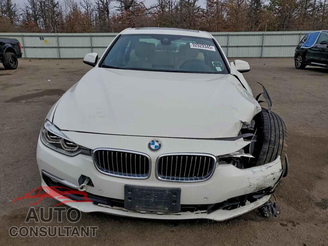 BMW 3 SERIES 2018 - WBA8D9C56JA615275