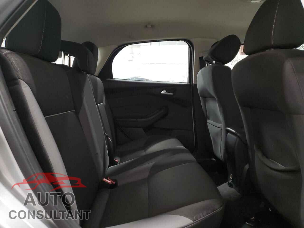 FORD FOCUS 2014 - 1FADP3K21EL314085