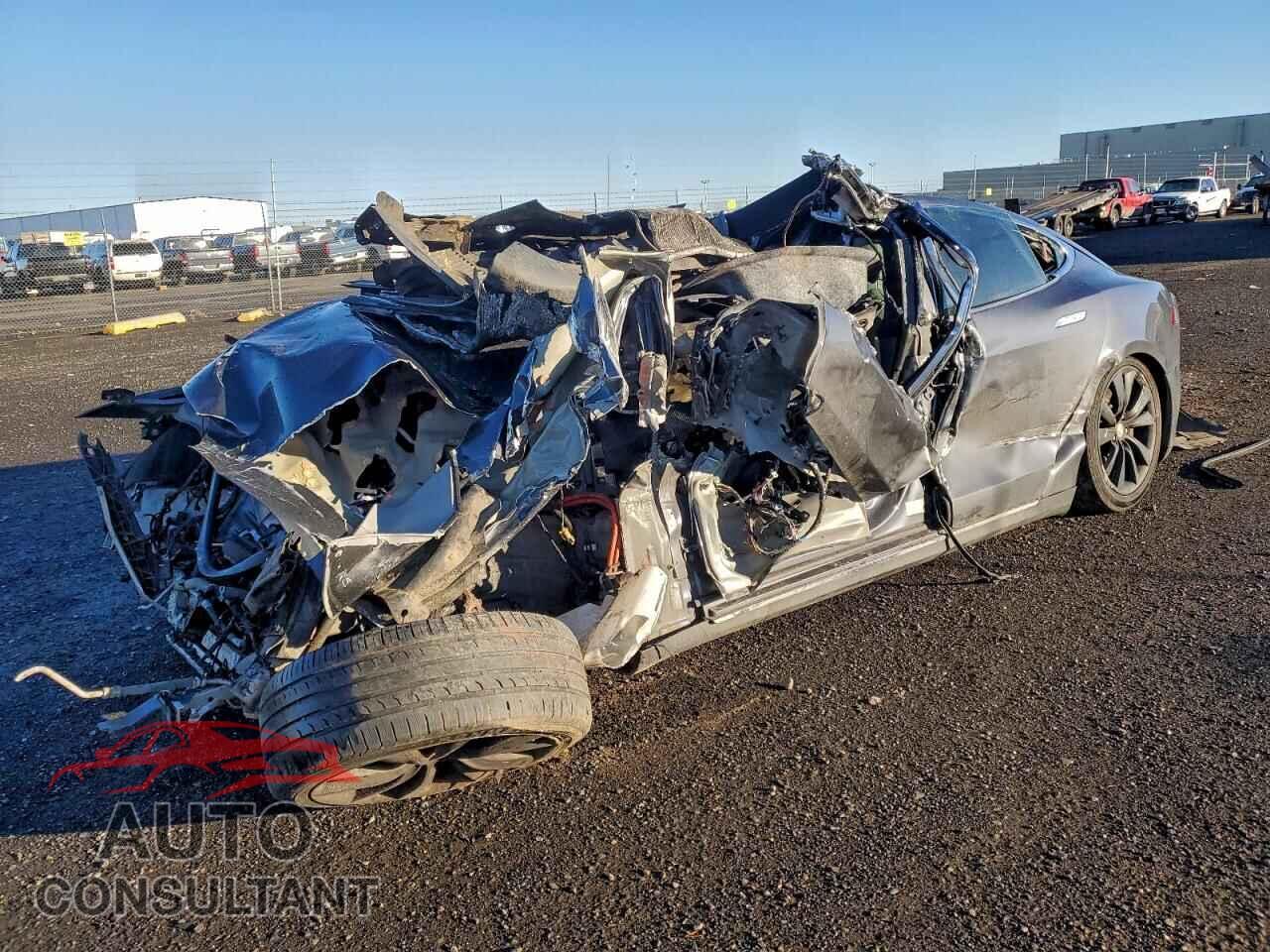 TESLA MODEL S 2016 - 5YJSA1E20GF133150