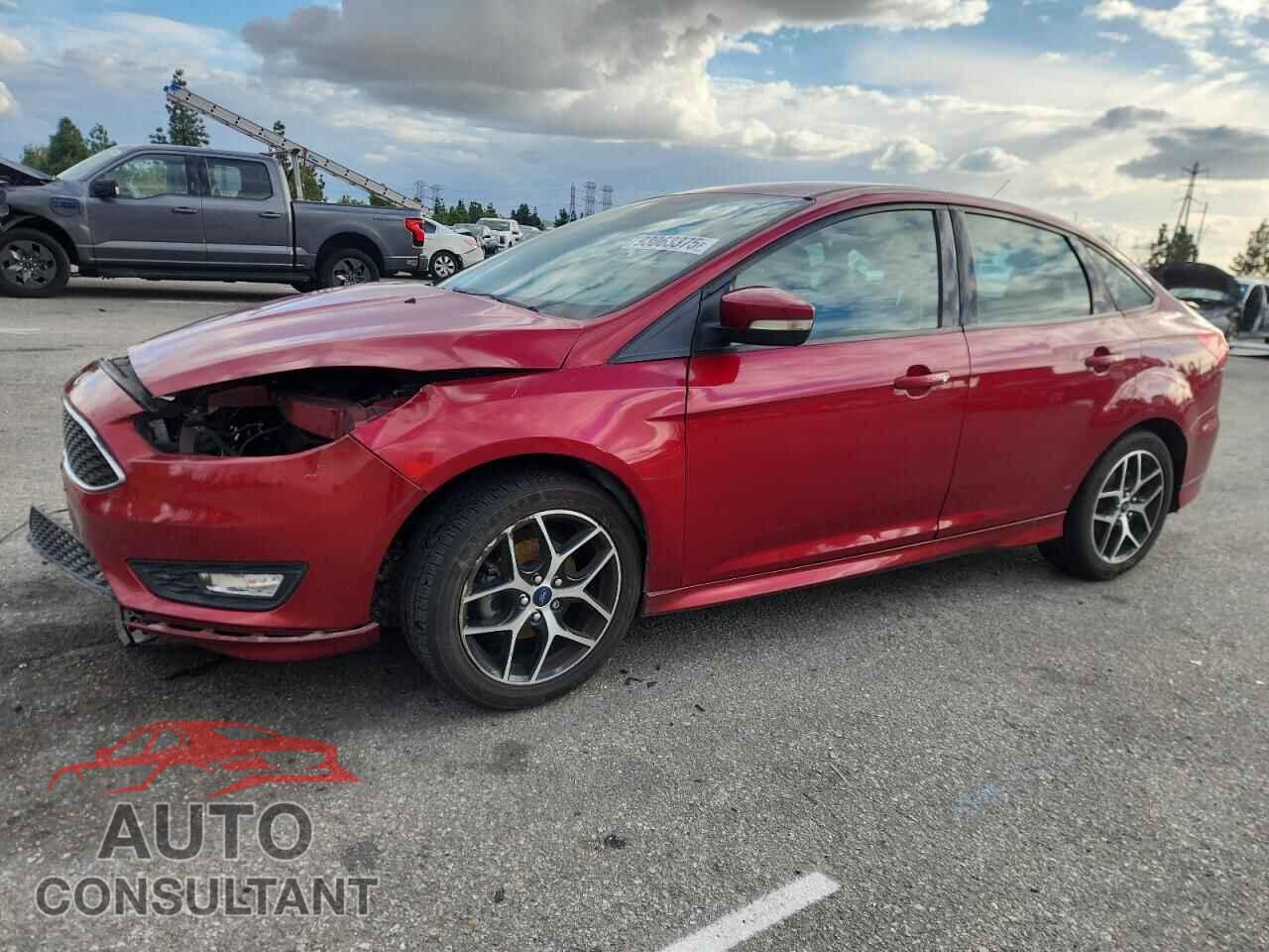 FORD FOCUS 2015 - 1FADP3F23FL324581