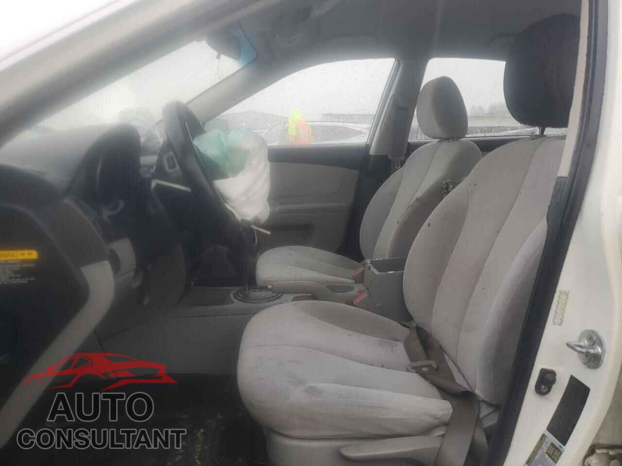 KIA OPTIMA 2010 - KNAGG4A84A5425325