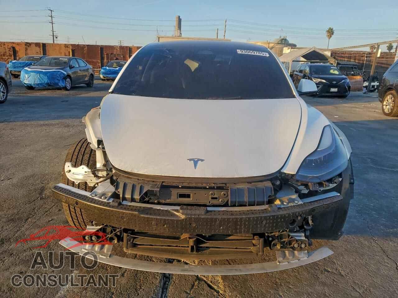 TESLA MODEL 3 2023 - 5YJ3E1EA5PF462605