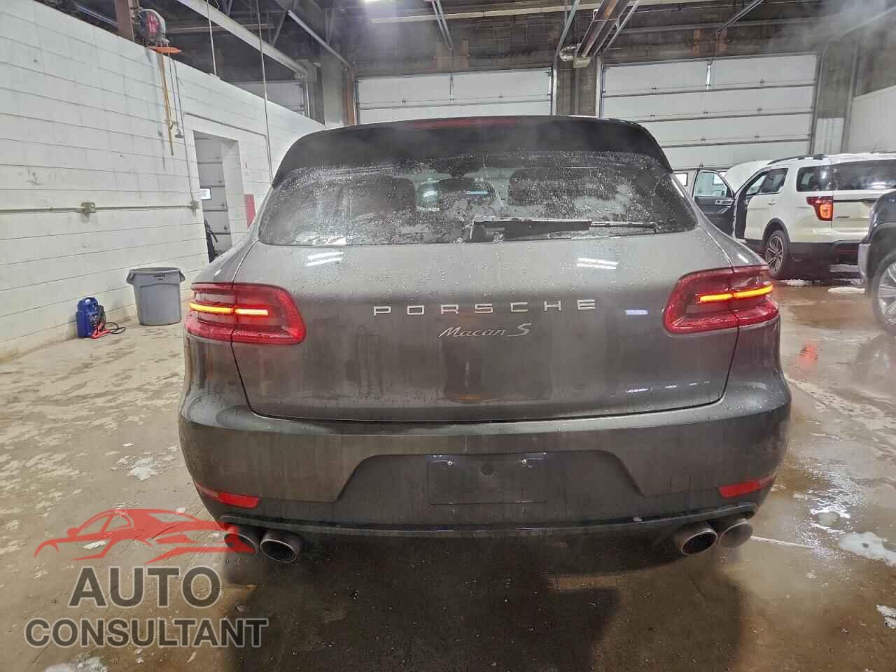 PORSCHE MACAN 2015 - WP1AB2A5XFLB61062