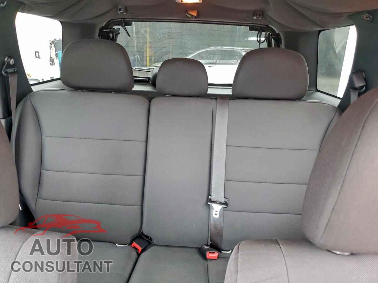 FORD ESCAPE 2010 - 1FMCU0D77AKD24444