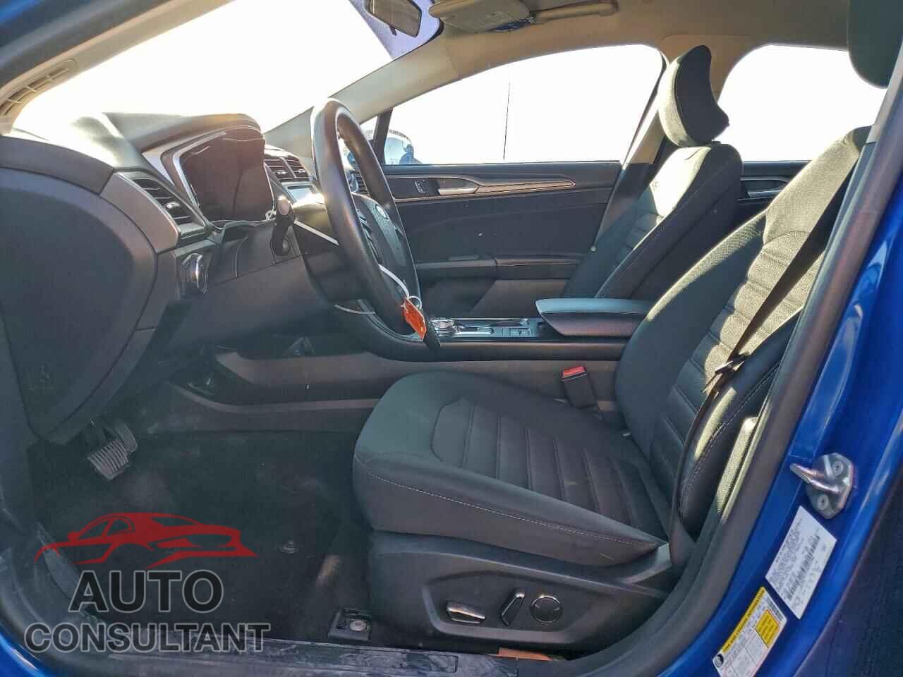 FORD FUSION 2018 - 3FA6P0LU3JR204786