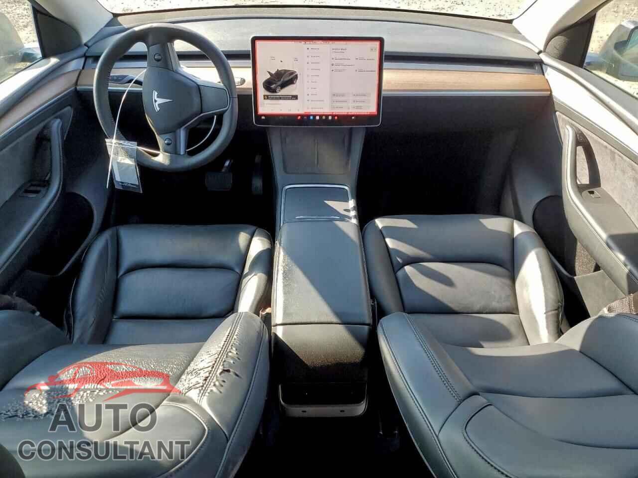 TESLA MODEL Y 2023 - 7SAYGAEE7PF941260