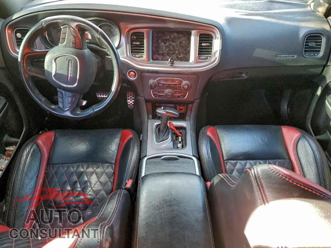DODGE CHARGER 2019 - 2C3CDXGJ8KH579220
