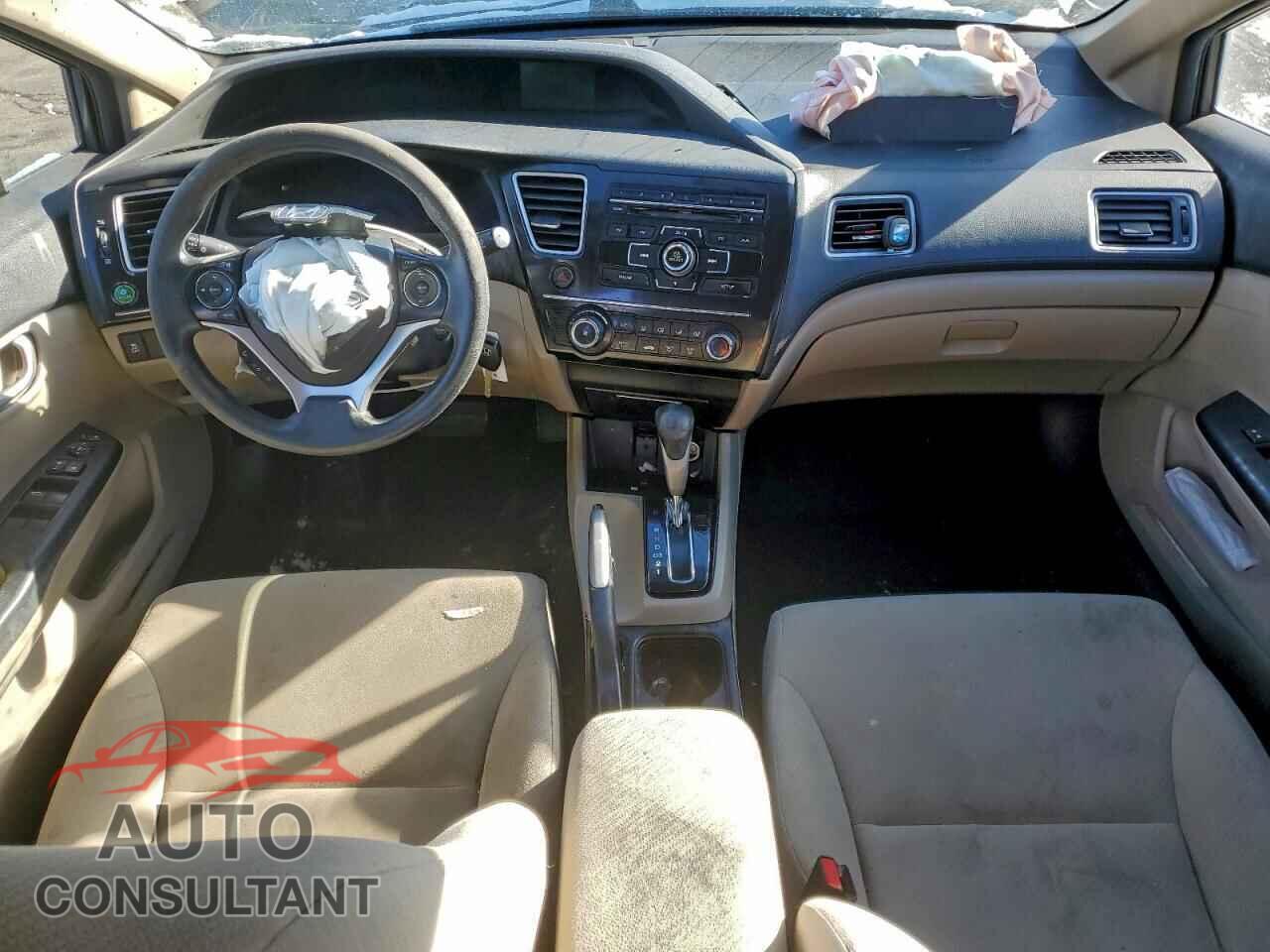 HONDA CIVIC 2013 - 2HGFB2F55DH558819