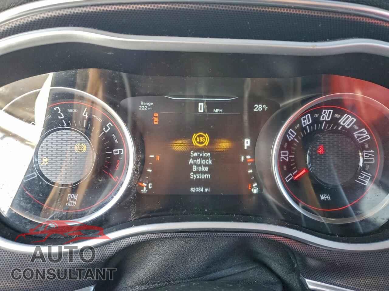 DODGE CHALLENGER 2018 - 2C3CDZGG2JH205281